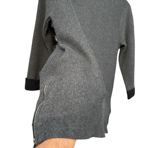 Chico’s Gray Mock Neck Tunic Top Zip Side Slits 3/4 Sleeve Knit Medium - Picture 3 of 5